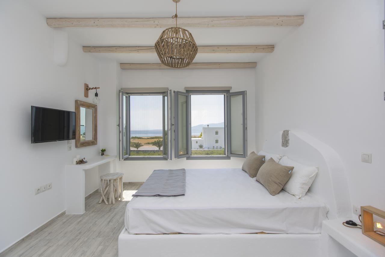 Salinus Beachfront Private Pool Villas Pláka Eksteriør billede